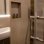 לינה וארוחת בוקר Viva' בארי