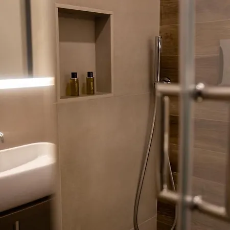 לינה וארוחת בוקר Viva' בארי