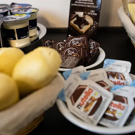 לינה וארוחת בוקר Viva' בארי